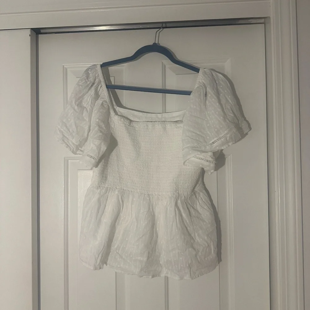 LOFT White Textured Puff Sleeve Blouse